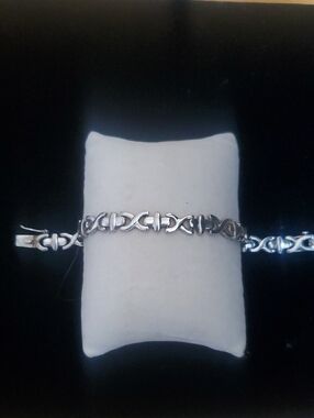 925 Sterling Silver  Flat Byzantine Bracelet 12.3 grms , 7"